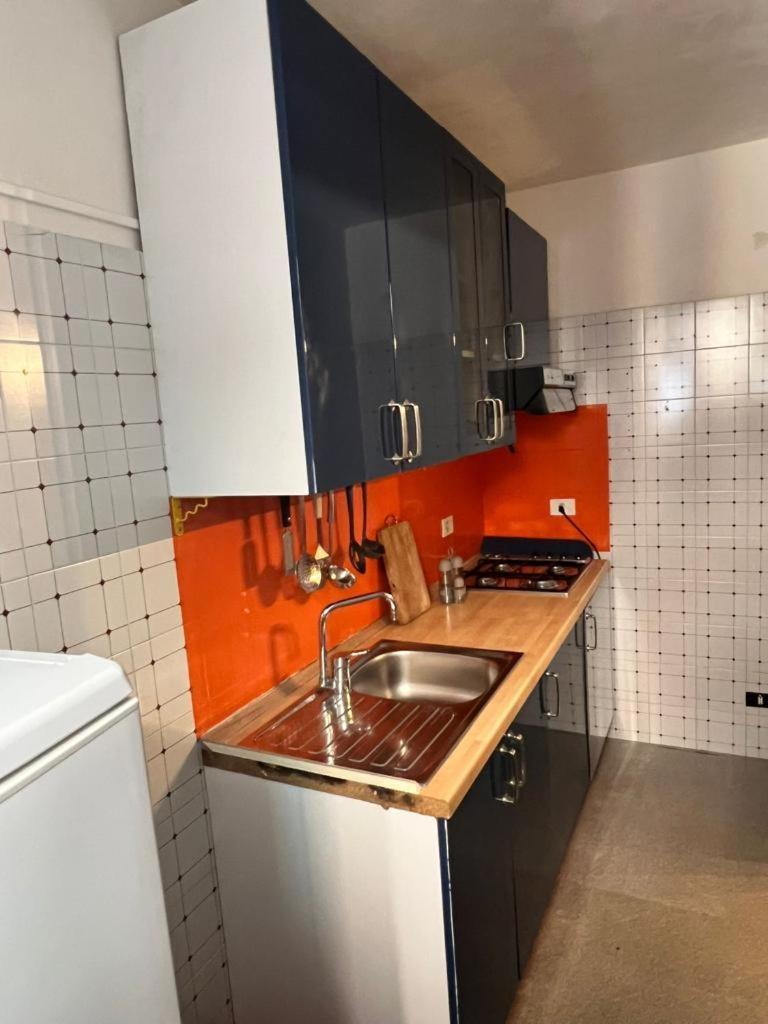 Amira Apartments Trapani Phòng bức ảnh